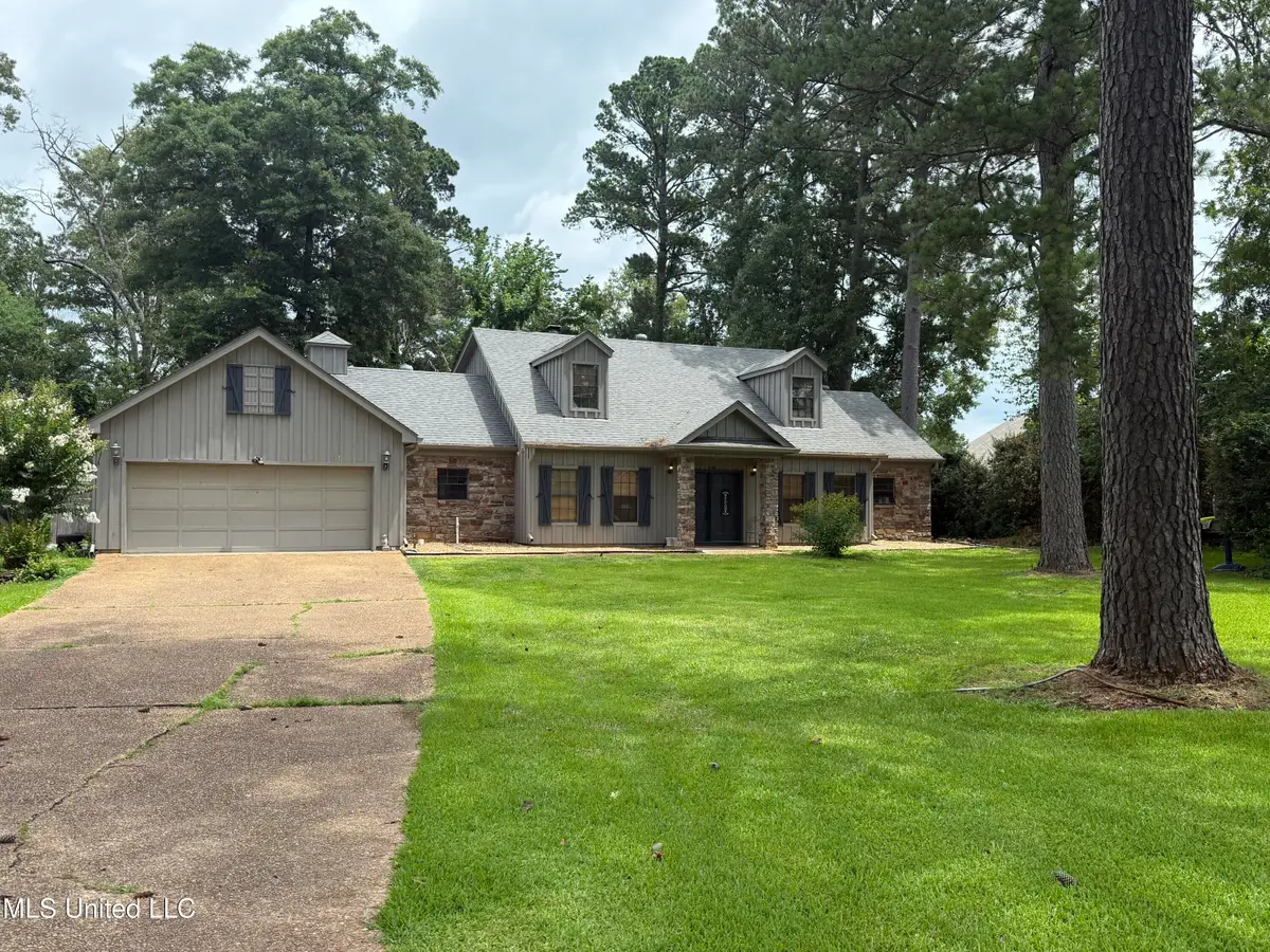 504 Fawn Cove, Canton, MS 39046 - #1