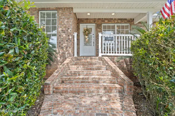 148 Acacia Avenue, Biloxi, MS 39530