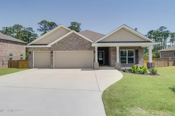 11625 Talla Drive, Ocean Springs, MS 39564