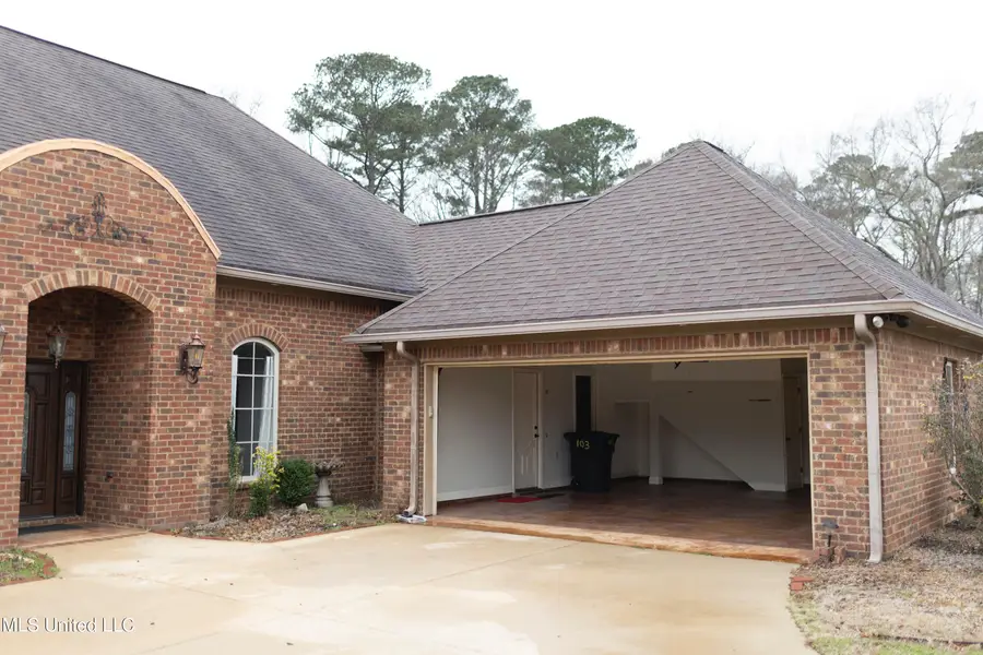 103 Bainbridge Bend, Canton, MS 39046 - Image #2