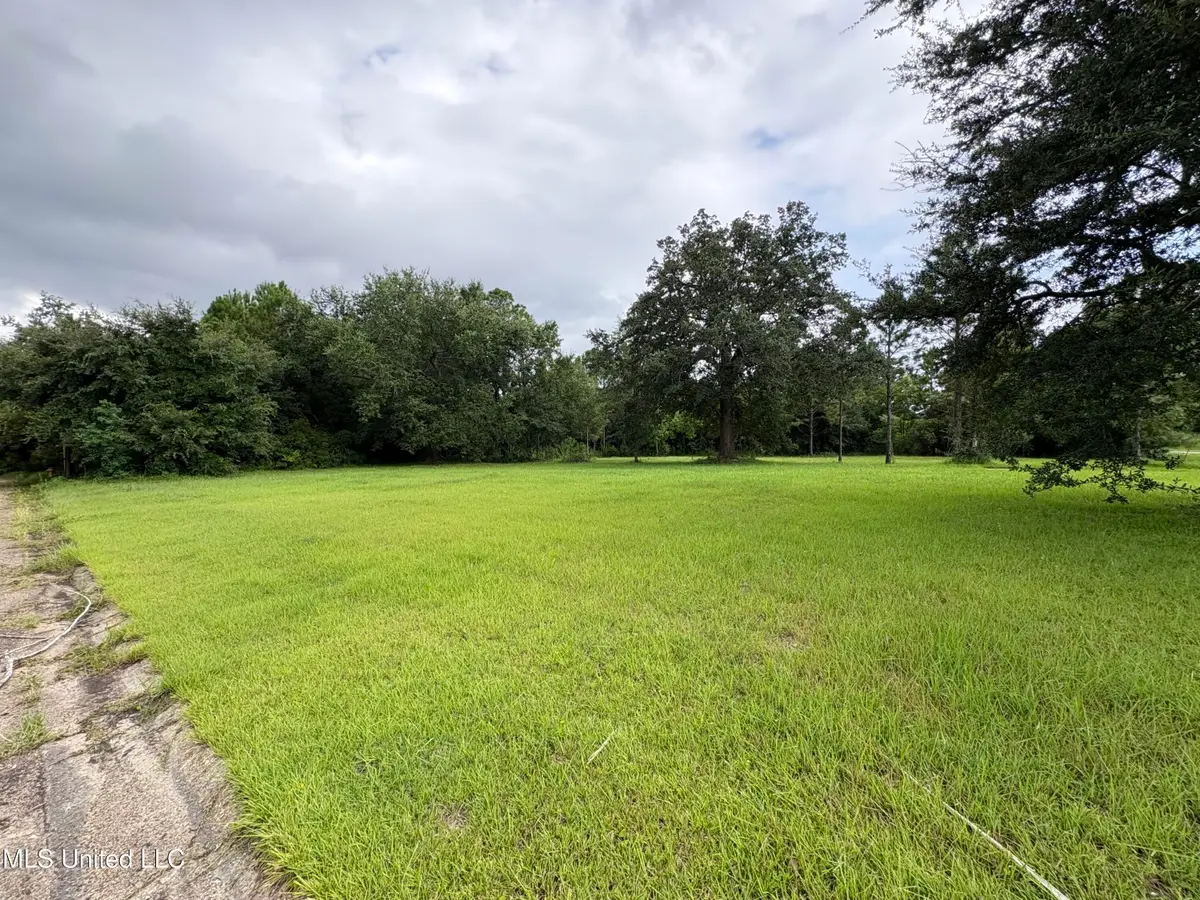 504 Cedar Avenue, Pass Christian, MS 39571 - Image #1