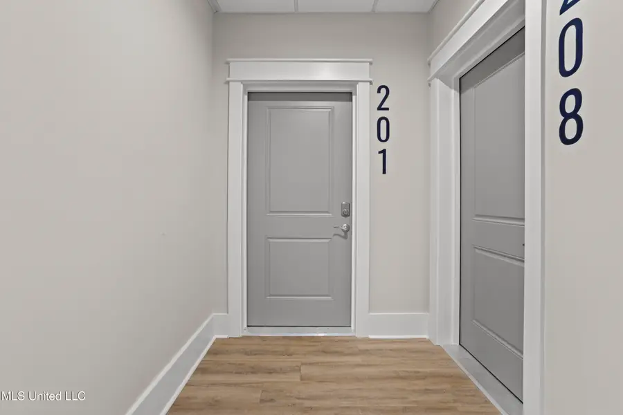 124 Court Unit #206 Street, Bay Saint Louis, MS 39520 - Image #2