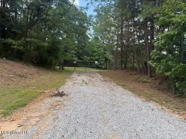 2555 Laws Hill Road, Holly Springs, MS 38635 - Image #1