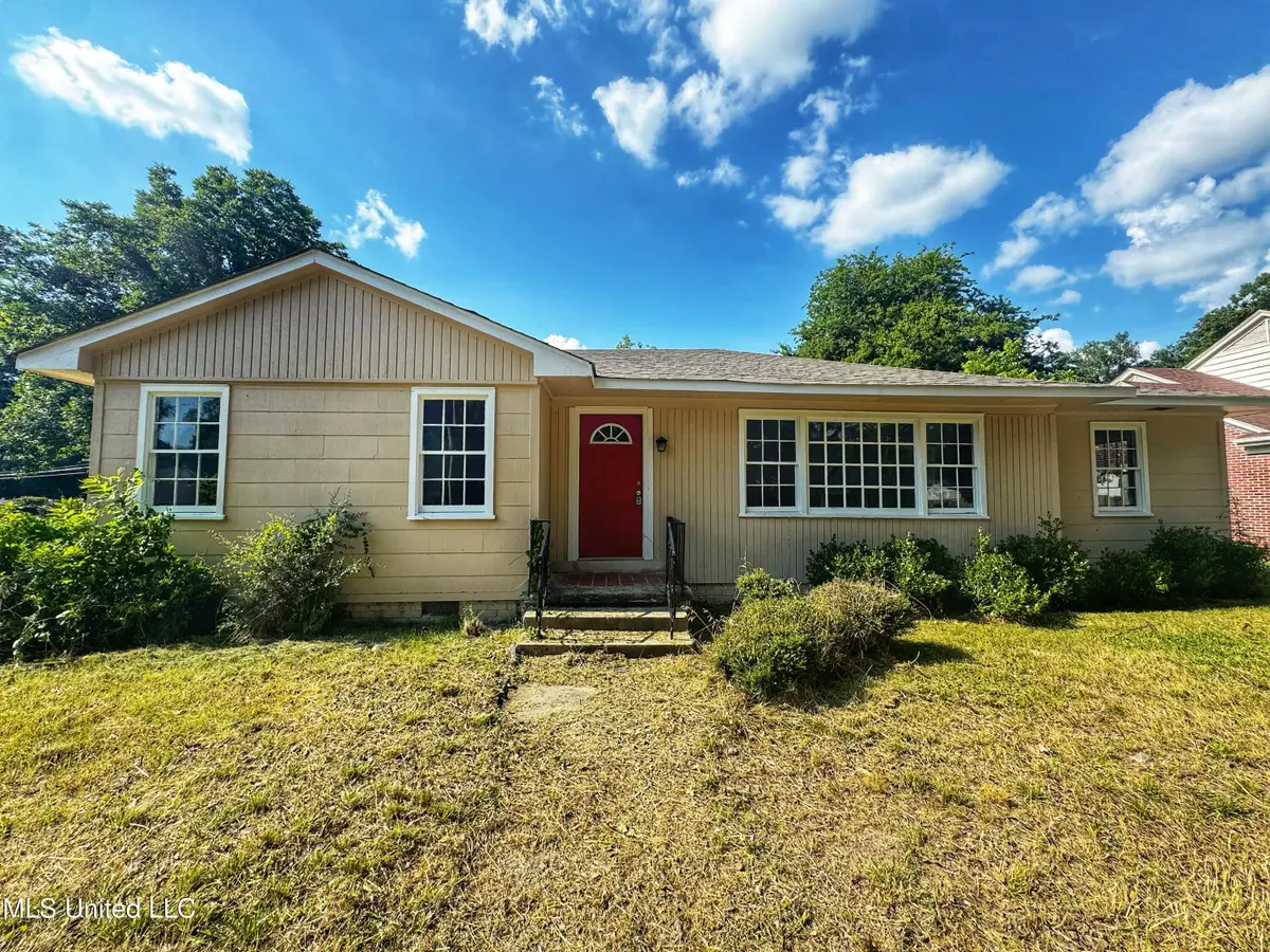 711 Catalpa Street, Clarksdale, MS 38614 - Image #1