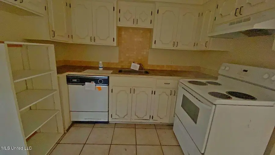 808 Pecan Street, Belzoni, MS 39038 - Image #2