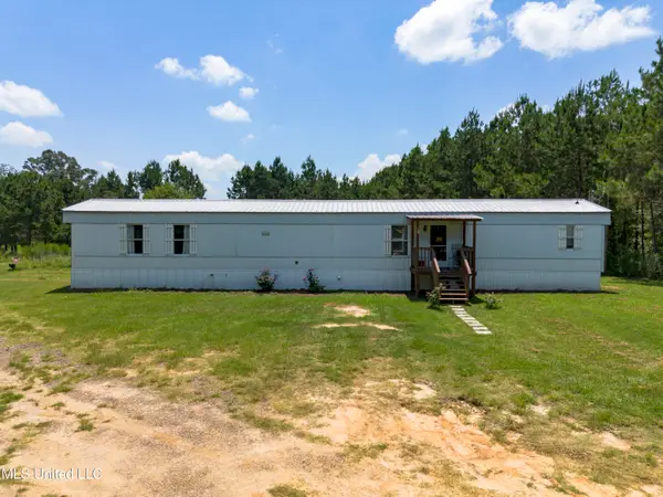 284 Stubbs Rd Road, Magee, MS 39111