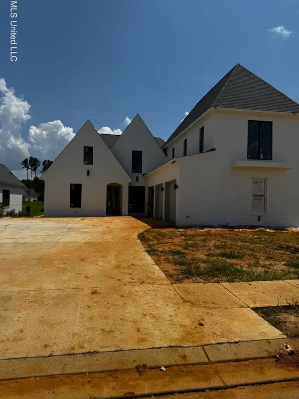 464 Whittington Circle, Madison, MS 39110