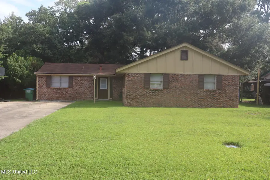 2807 Pinewood Avenue, Pascagoula, MS 39567 - Image #2