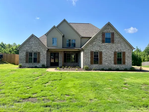 4789 Bakers Trail East, Nesbit, MS 38651
