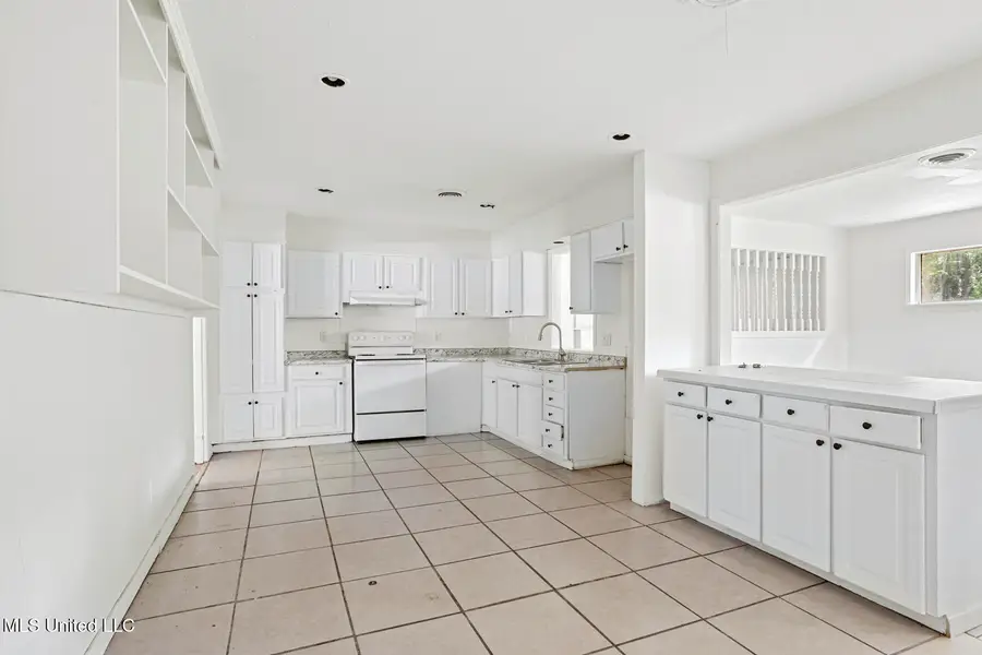 1038 Brookley Street, Jackson, MS 39212 - Image #3