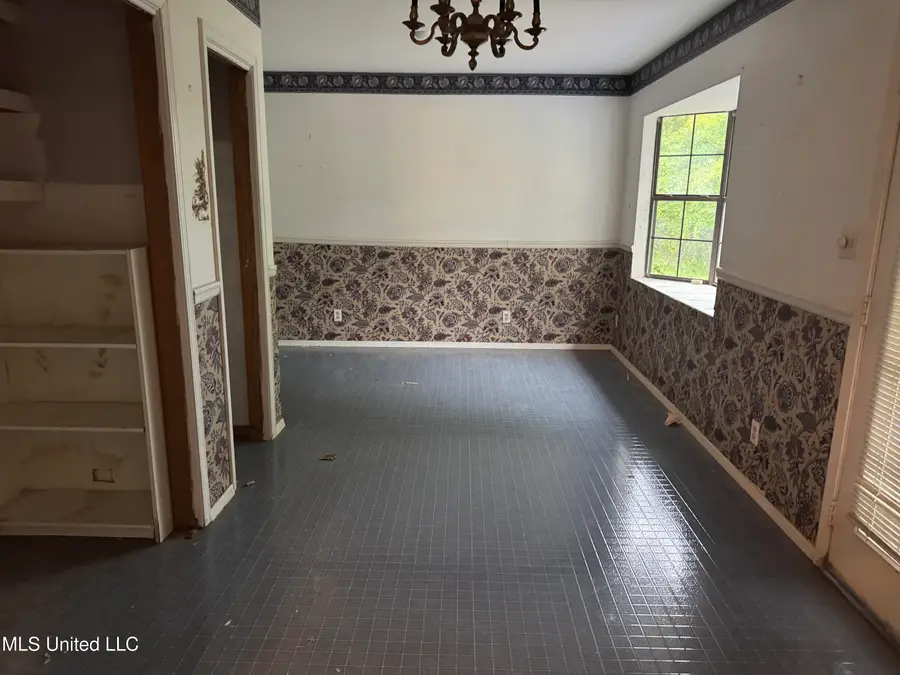 218 Dogwood Drive, Biloxi, MS 39531 - Image #3