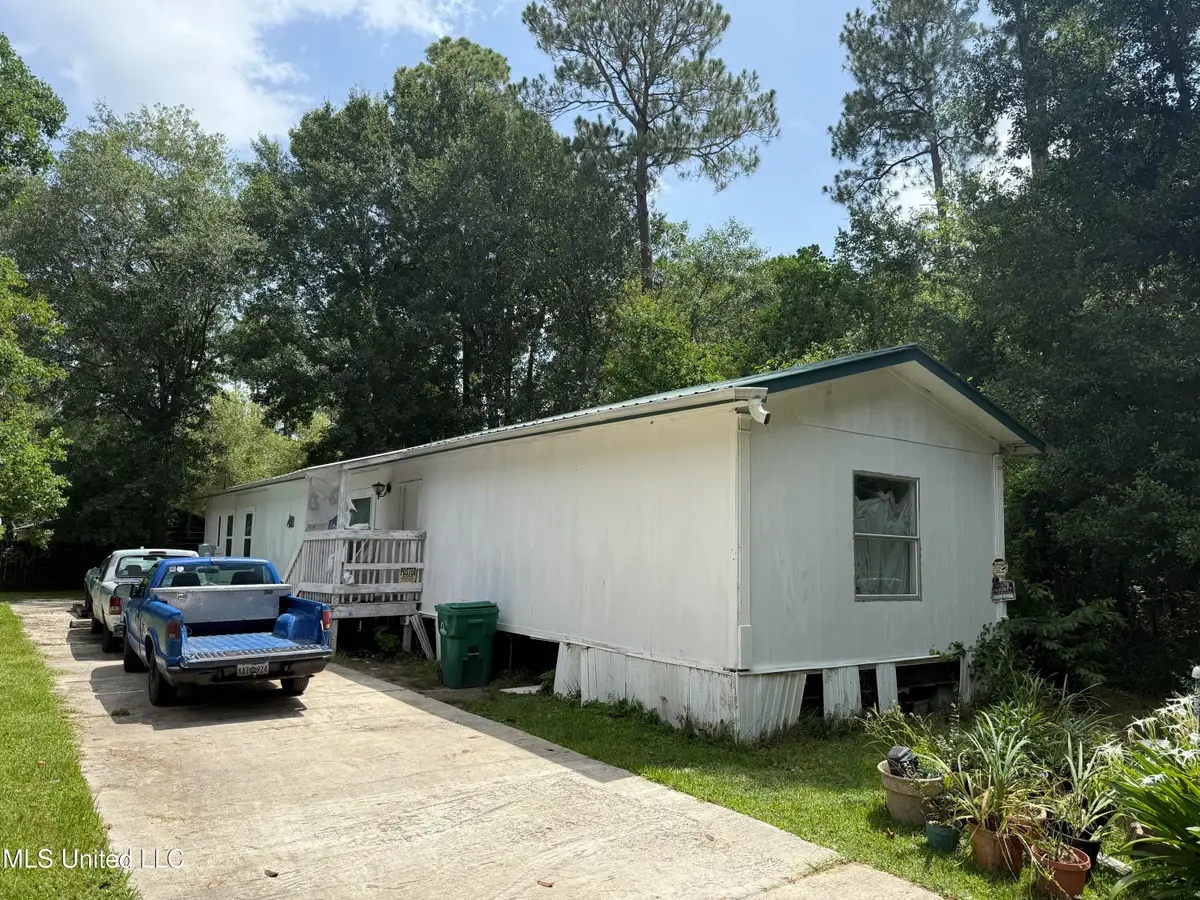 6106 E Forrest Street, Bay Saint Louis, MS 39520 - Image #1