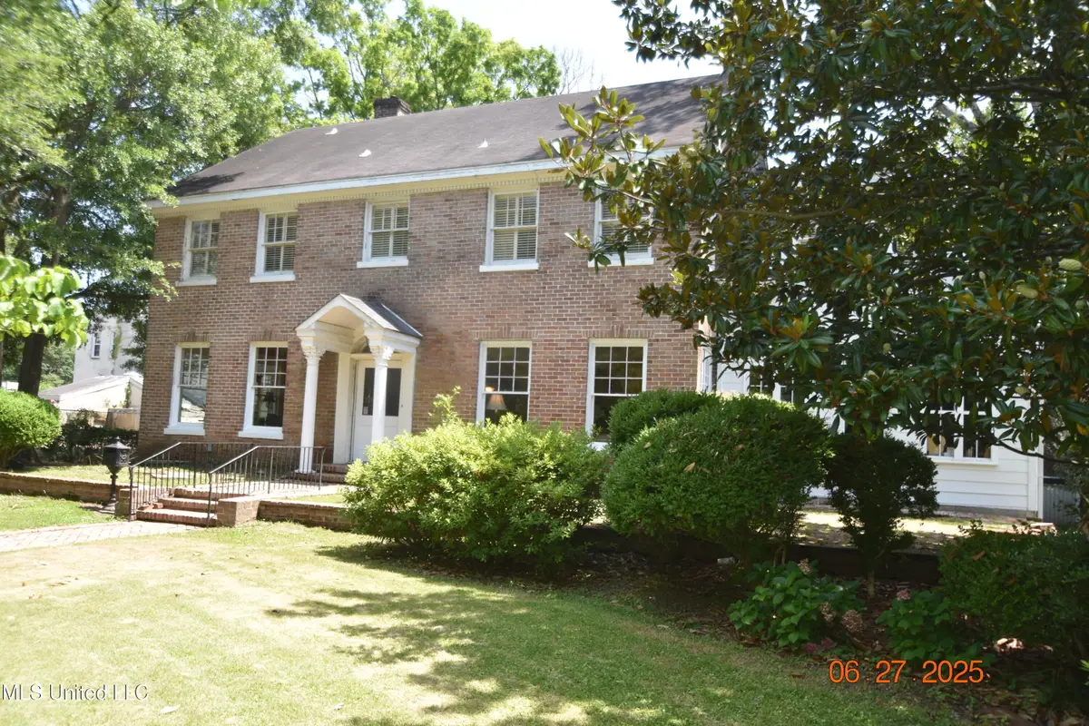 1211 River Road, Greenwood, MS 38930 - Image #1