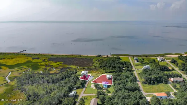 5004 Oak Street, Bay Saint Louis, MS 39520