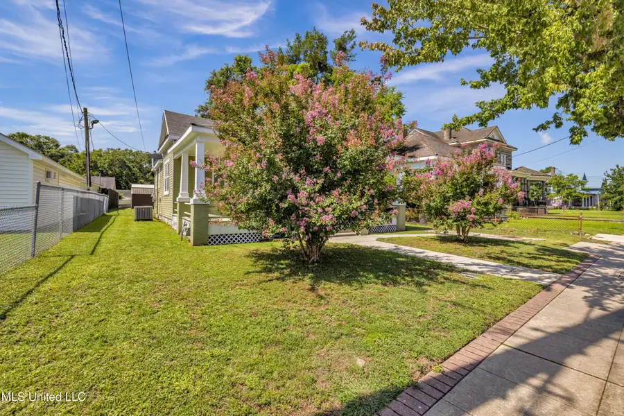 547 Howard Avenue, Biloxi, MS 39530 - Image #3