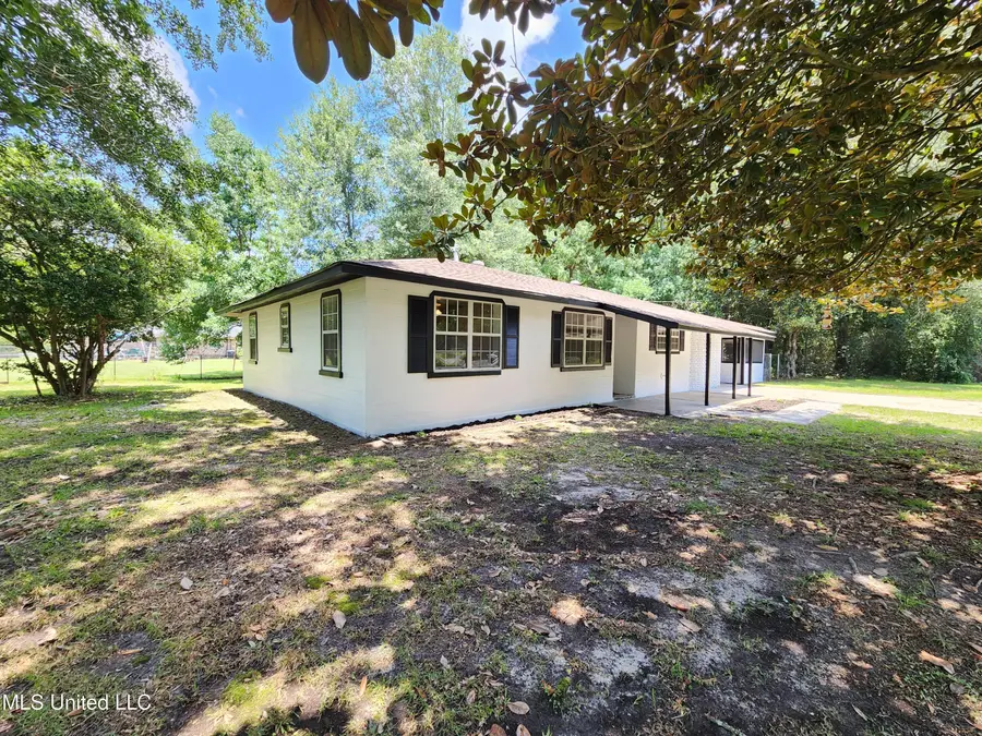 4317 Knowles Avenue, Moss Point, MS 39562 - Image #3
