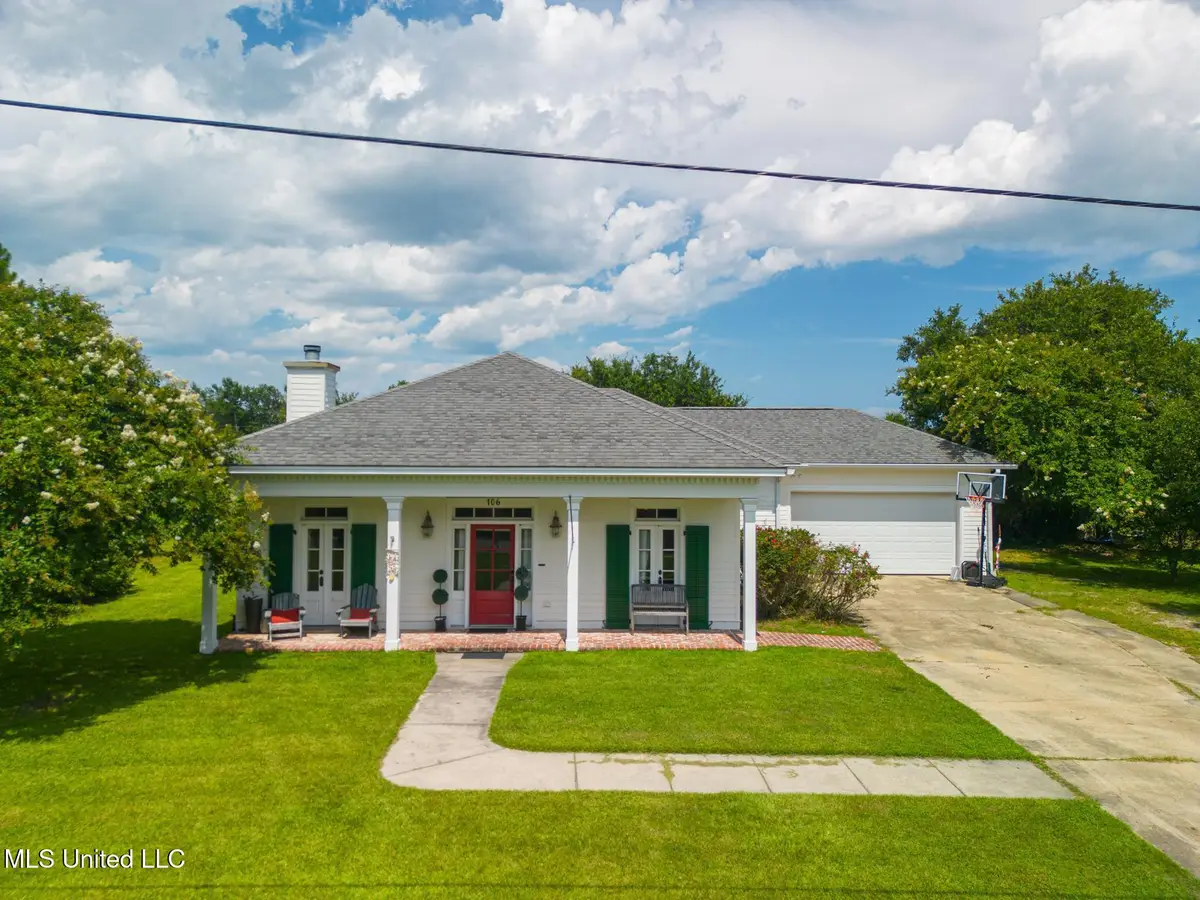 106 Edwards Drive, Pass Christian, MS 39571 - Image #1