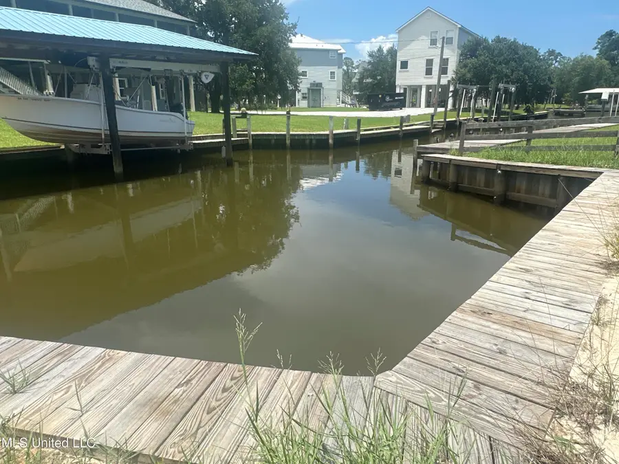 242 Fernwood Drive, Pass Christian, MS 39571 - Image #2