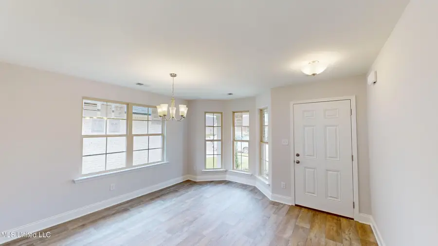 7899 Gardendale Drive, Olive Branch, MS 38654 - Image #3