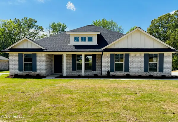 101 Red Bird Cove, Senatobia, MS 38668