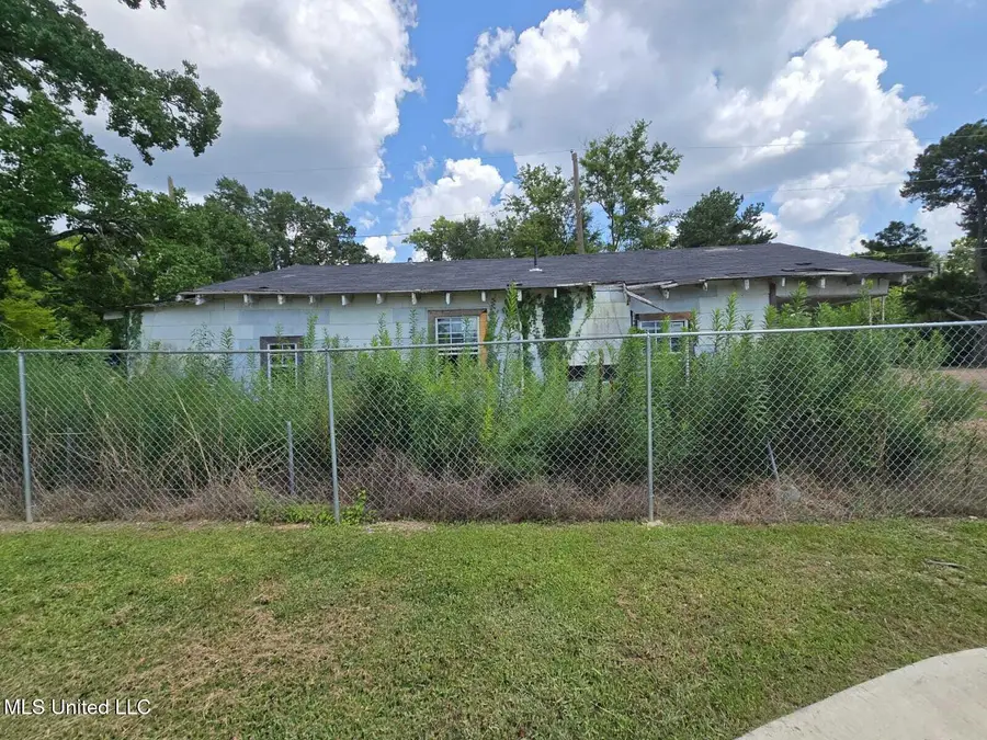 2804 Overstreet Avenue, Jackson, MS 39213 - Image #3