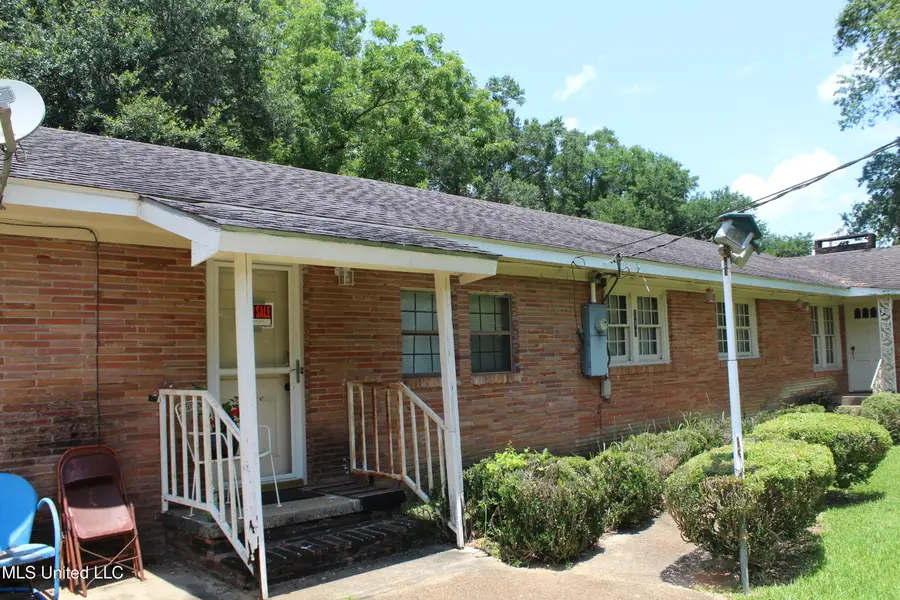 142 S S Pine Street, Lucedale, MS 39452 - Image #3