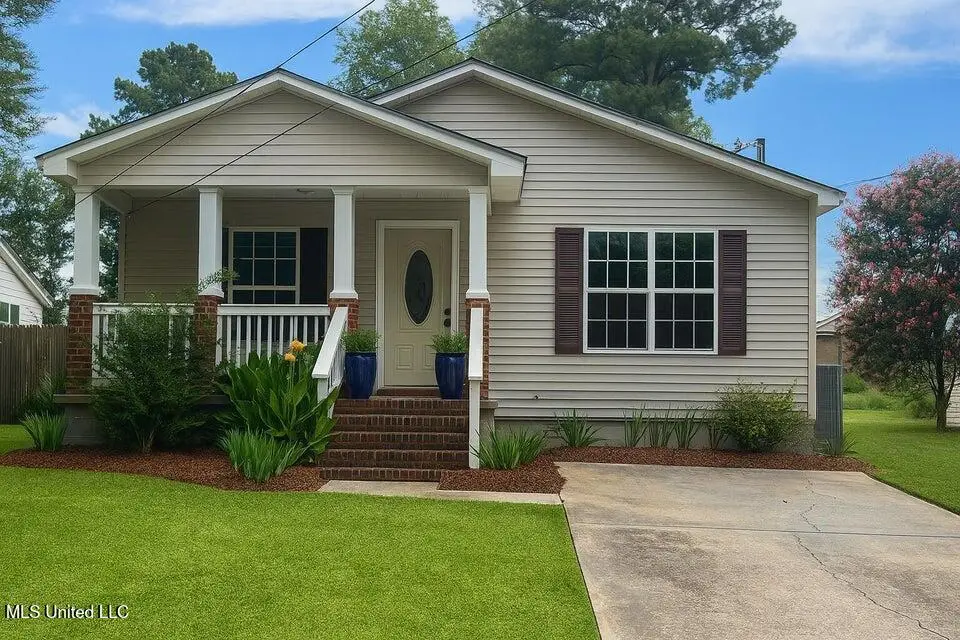 2306 Woods Street, Tupelo, MS 38801 - Image #1