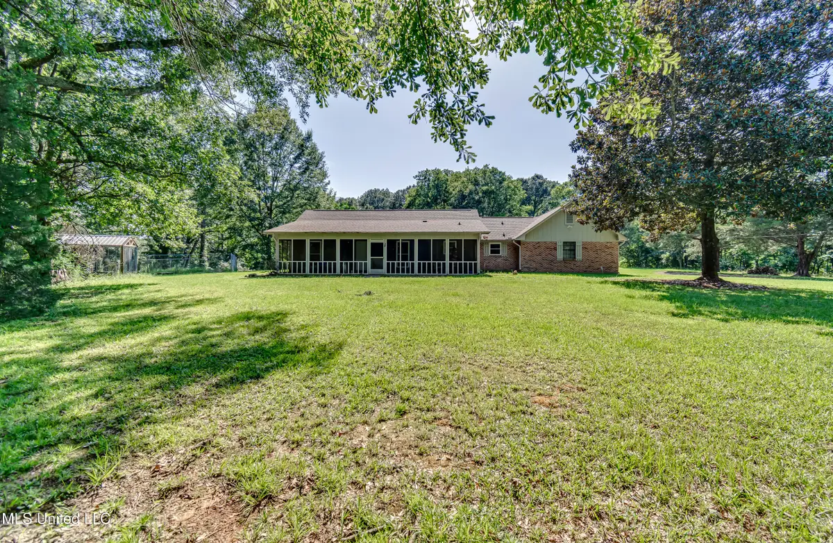 2121 Chapel Hill Road, Utica, MS 39175 - Image #1