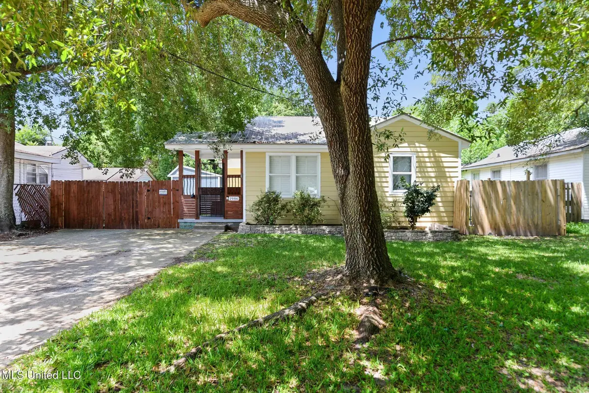 1986 Greater Avenue, Biloxi, MS 39531 - Image #1