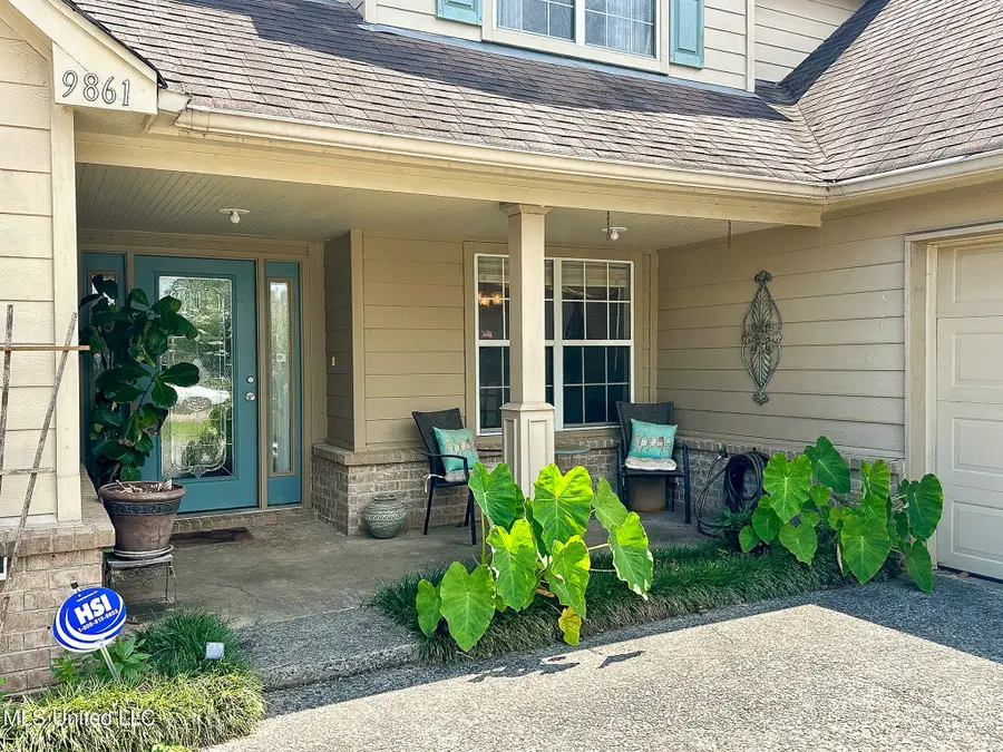9861 Alexanders Ridge Drive, Olive Branch, MS 38654 - Image #2
