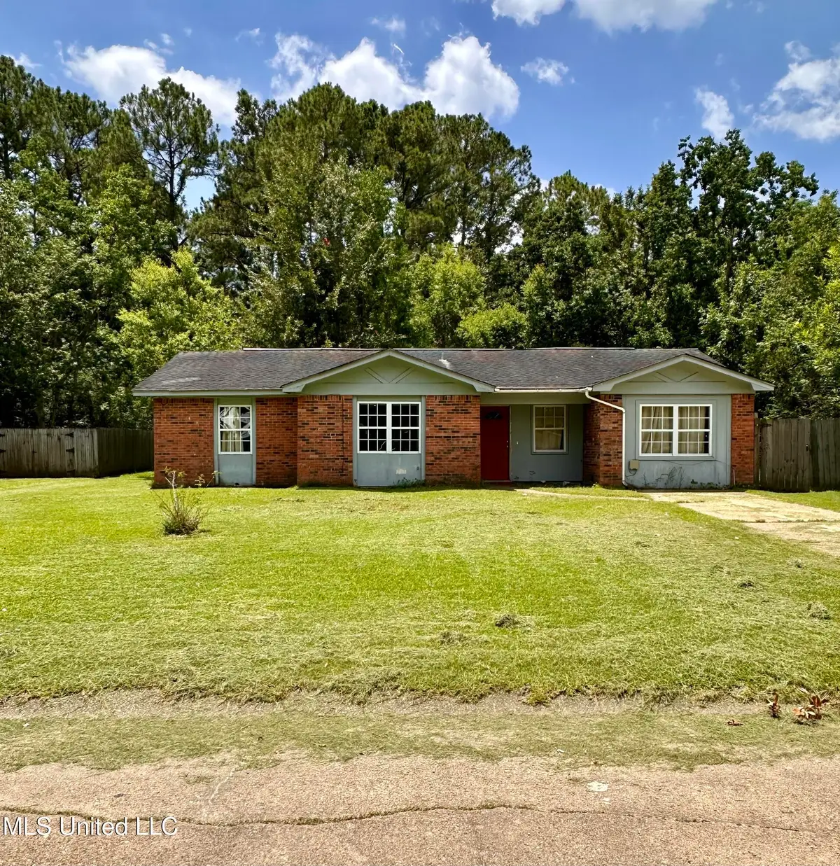 2217 Briargate Drive, Gautier, MS 39553 - Image #1