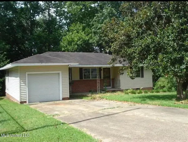 951 Reaves Street, Jackson, MS 39204