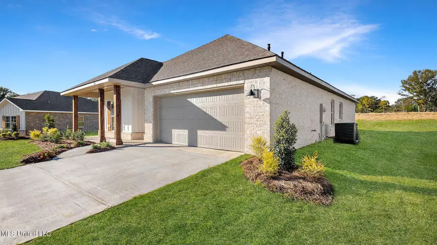 714 Honeysuckle Loop, Canton, MS 39046 - Image #3