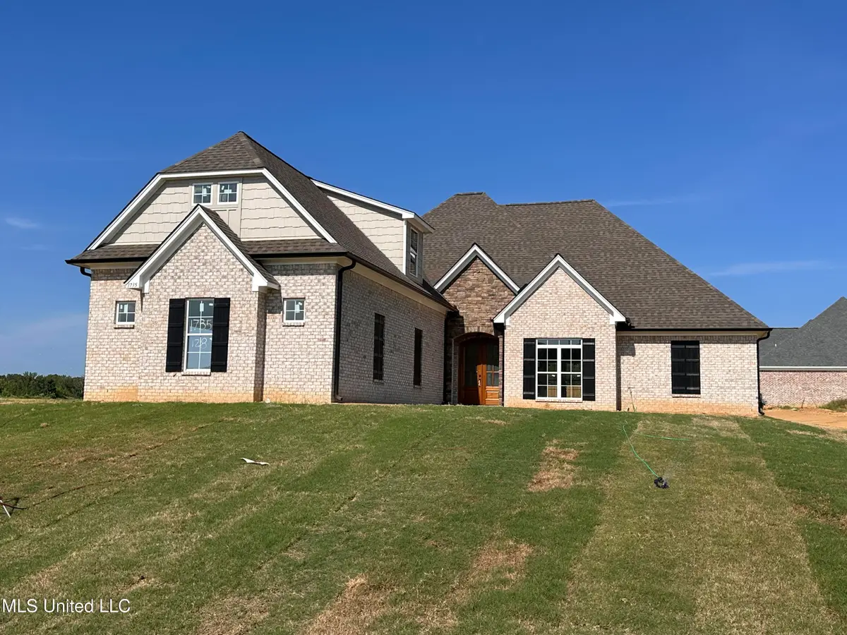 1735 Bakersfield Way, Nesbit, MS 38651 - Image #1