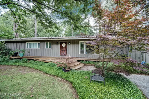 4441 Hickory Ridge Road, Jackson, MS 39211