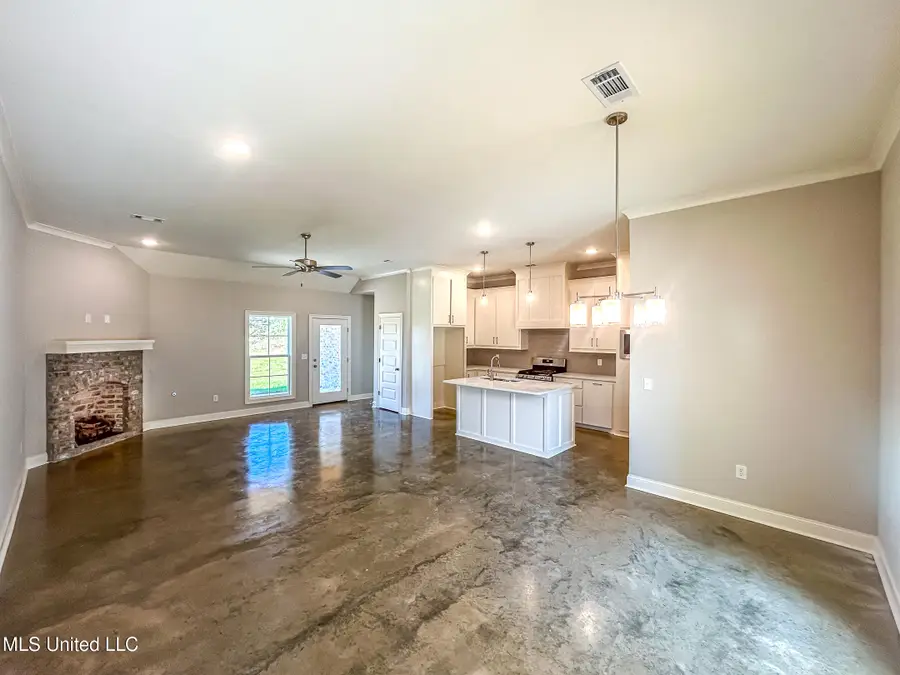 952 Riverside Lane, Pearl, MS 39208 - Image #2