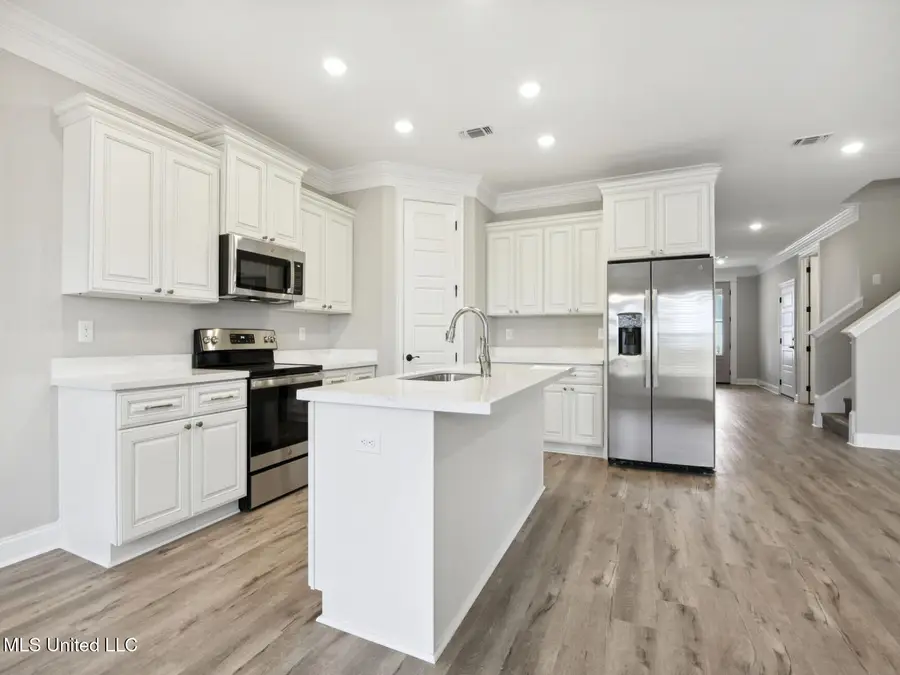 10498 Glade Cove, Gulfport, MS 39503 - Image #2