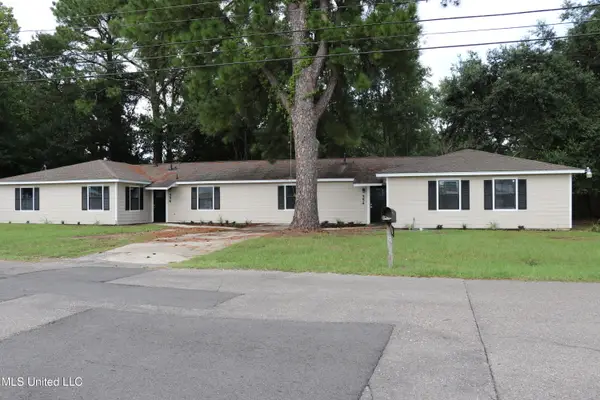 554-556 Loposser Avenue, Gulfport, MS 39507
