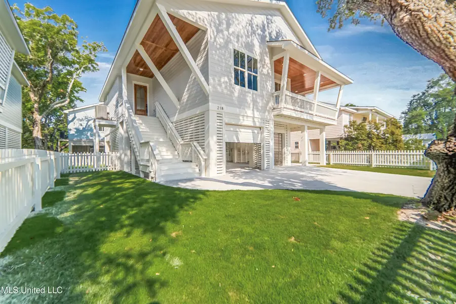 218 Demetz Avenue, Pass Christian, MS 39571 - Image #3