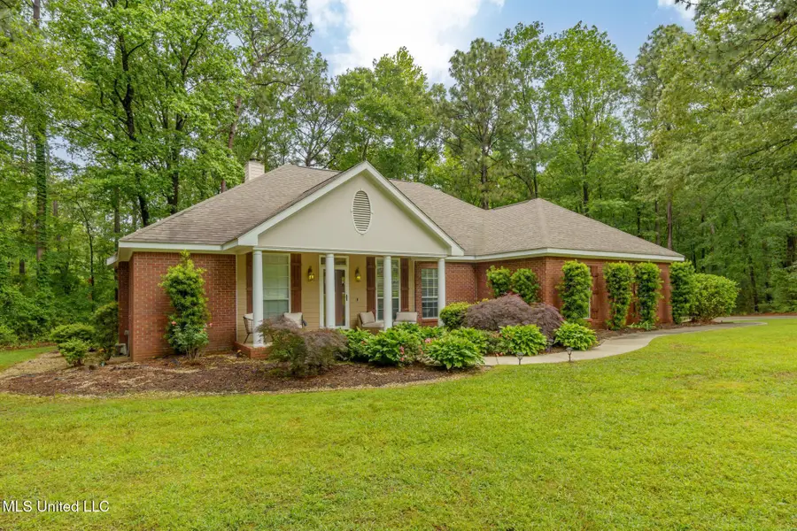 55 Woodstone Drive, Hattiesburg, MS 39402 - Image #2