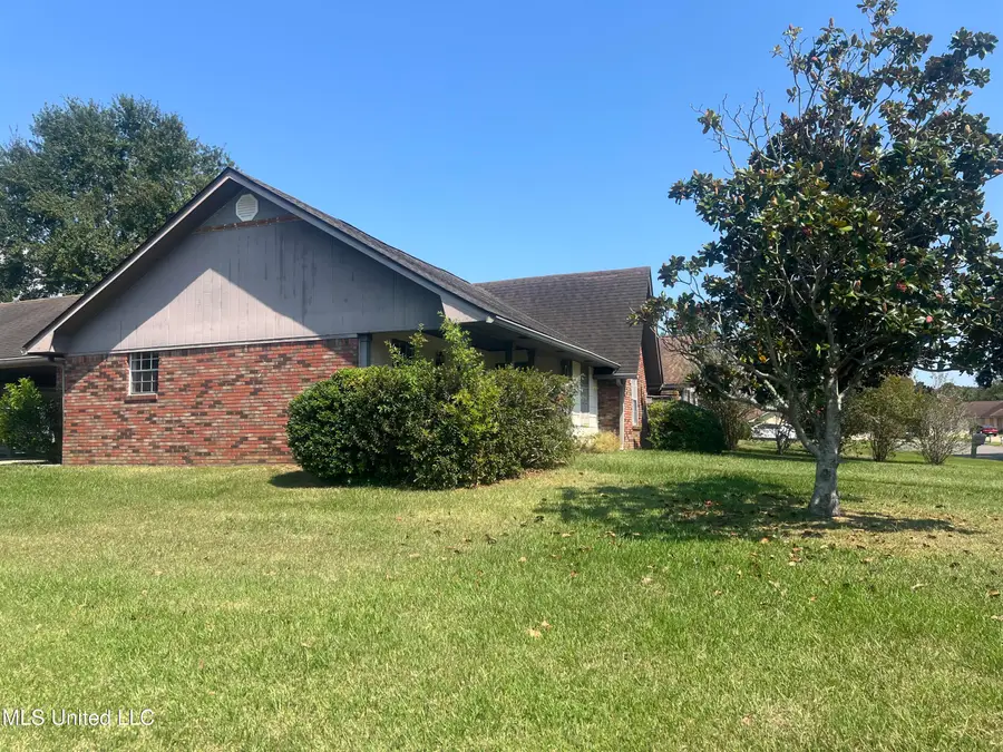 2158 Baywood Drive, Biloxi, MS 39532 - Image #2