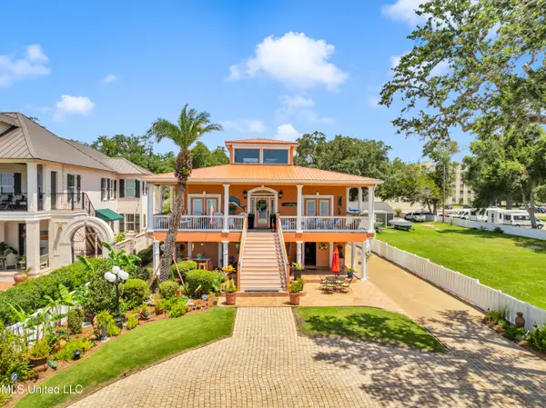 1456 Beach Boulevard, Biloxi, MS 39530