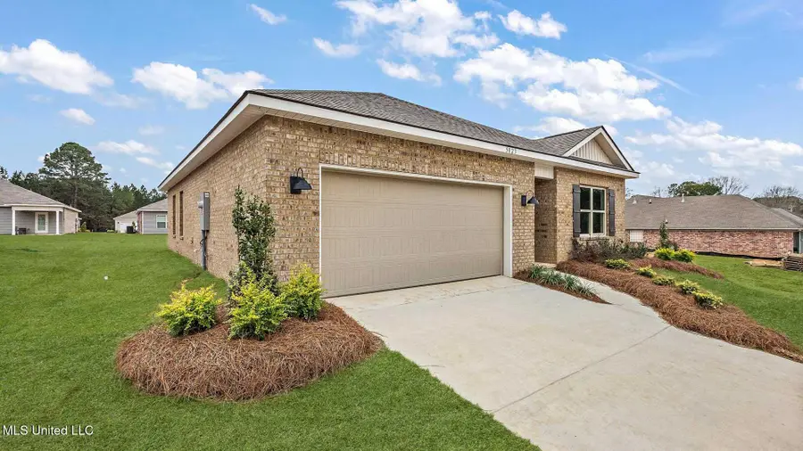 5023 Fox Glen Drive, Jackson, MS 39212 - Image #2