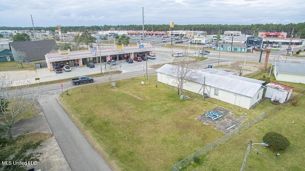 2304 Mclaurin Street, Waveland, MS 39576 - Image #1