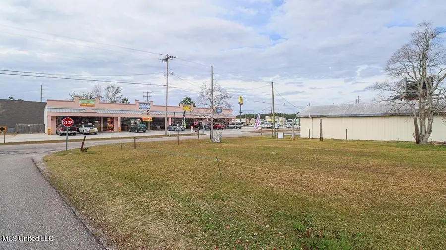 2304 Mclaurin Street, Waveland, MS 39576 - Image #3