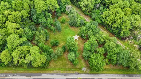 00 Ash Street, Ocean Springs, MS 39564