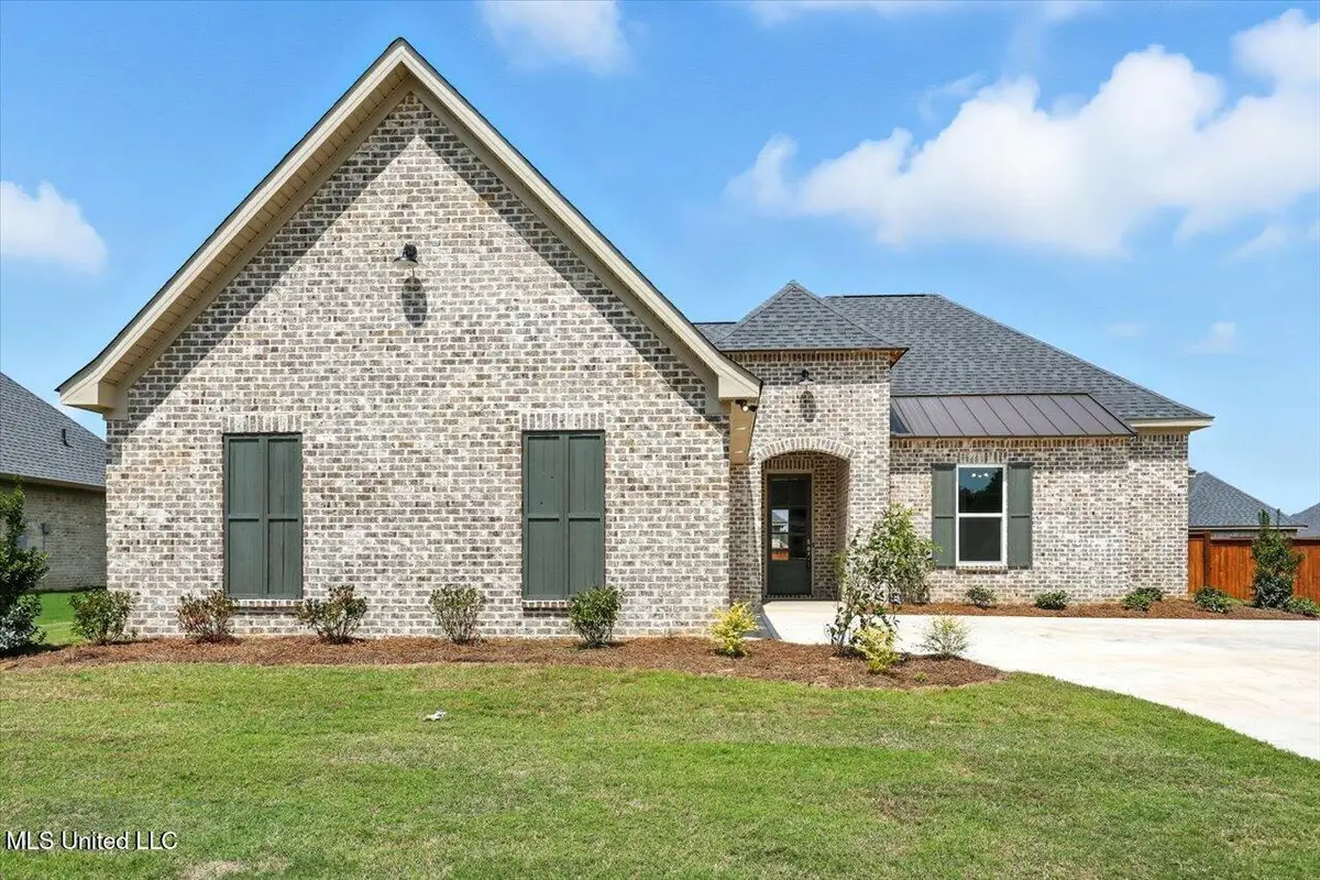 913 Brunswick Court, Flowood, MS 39232 - Image #1