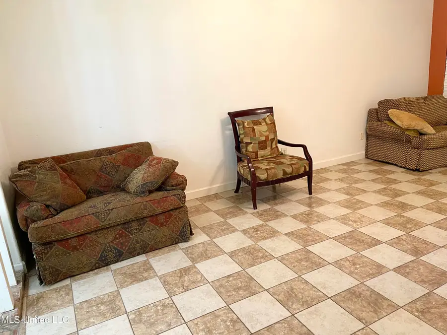 2033 Hill Drive, Biloxi, MS 39532 - #2