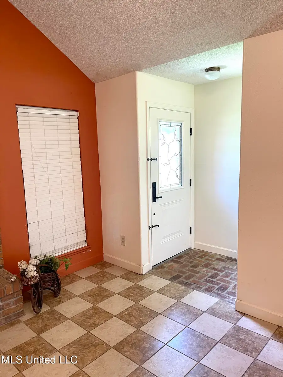 2033 Hill Drive, Biloxi, MS 39532 - #3