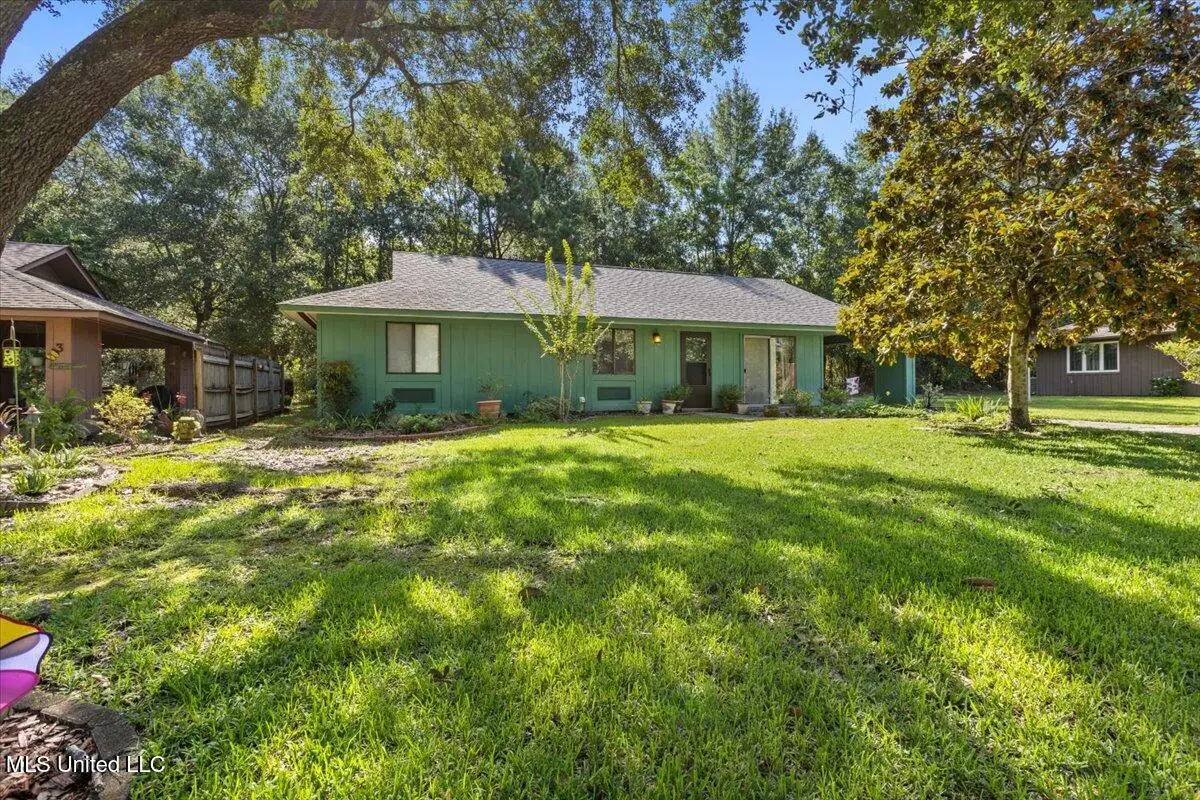 4 Possum Way, Diamondhead, MS 39525 - #1